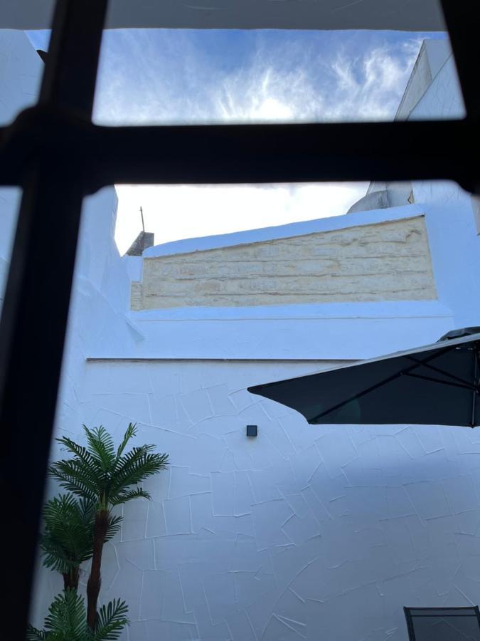 Apartamento La Lola - Patio Privado Jerez de la Frontera Ngoại thất bức ảnh