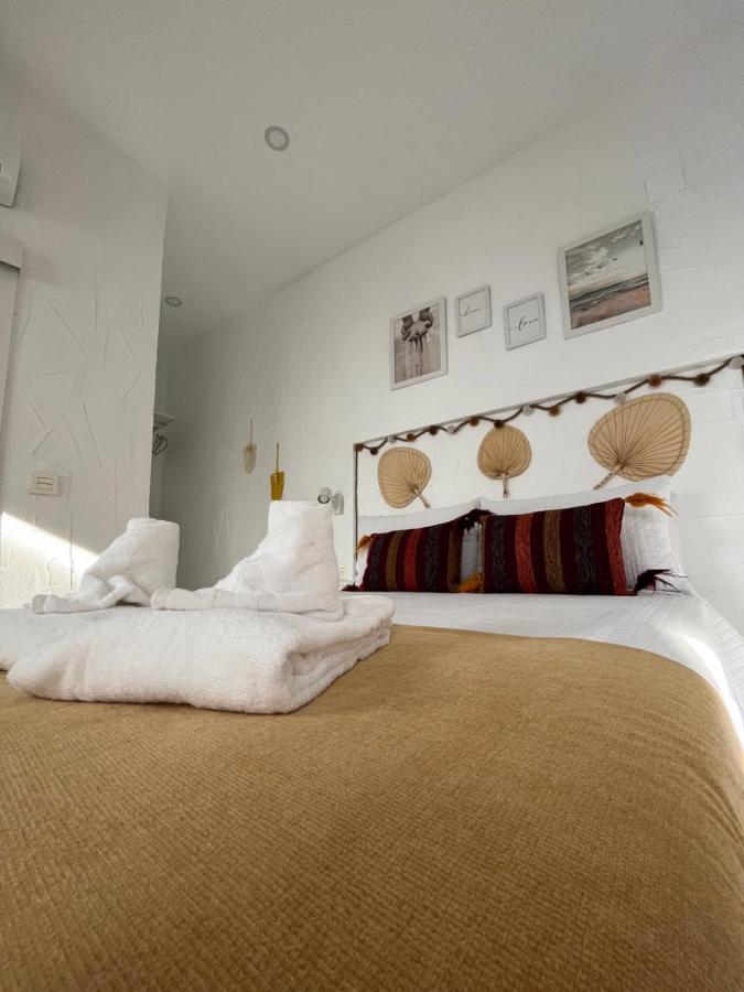 Apartamento La Lola - Patio Privado Jerez de la Frontera Ngoại thất bức ảnh