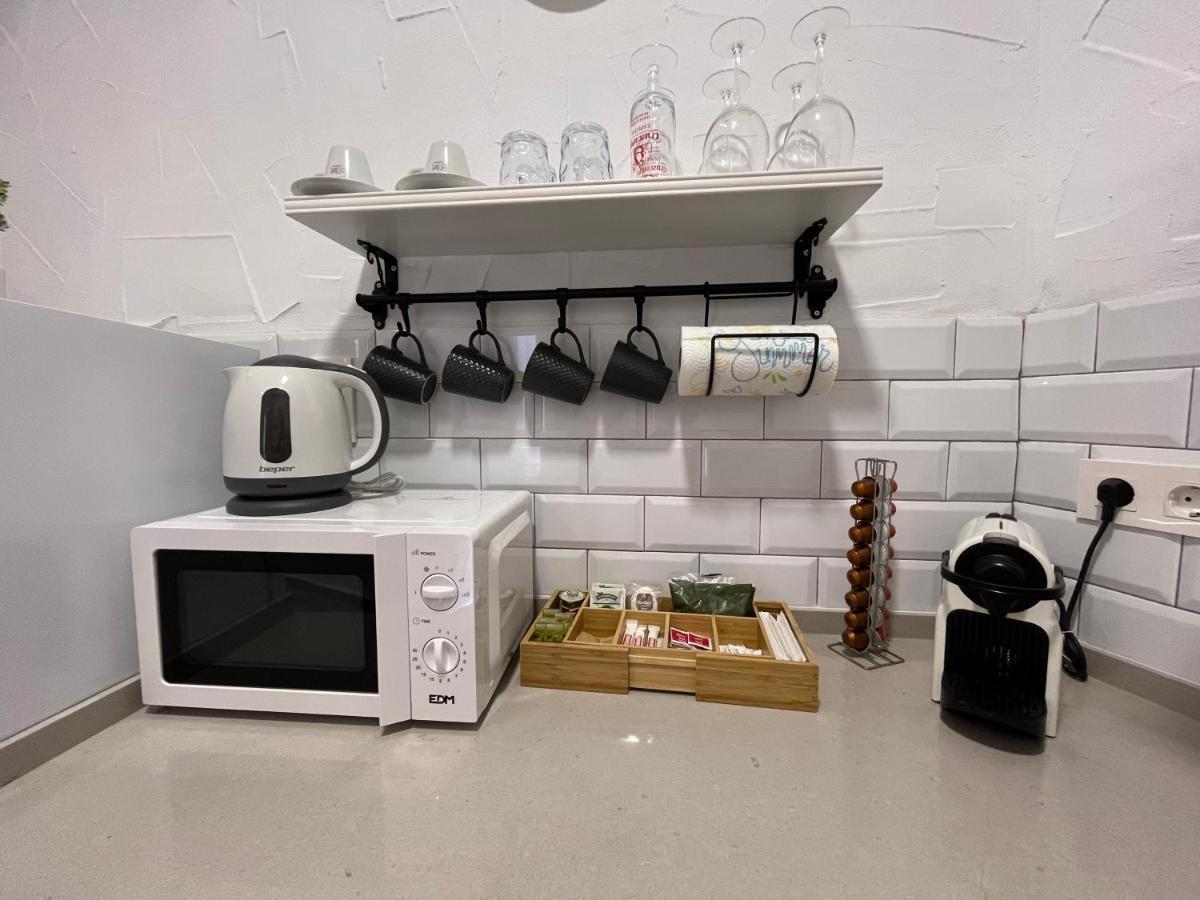 Apartamento La Lola - Patio Privado Jerez de la Frontera Ngoại thất bức ảnh