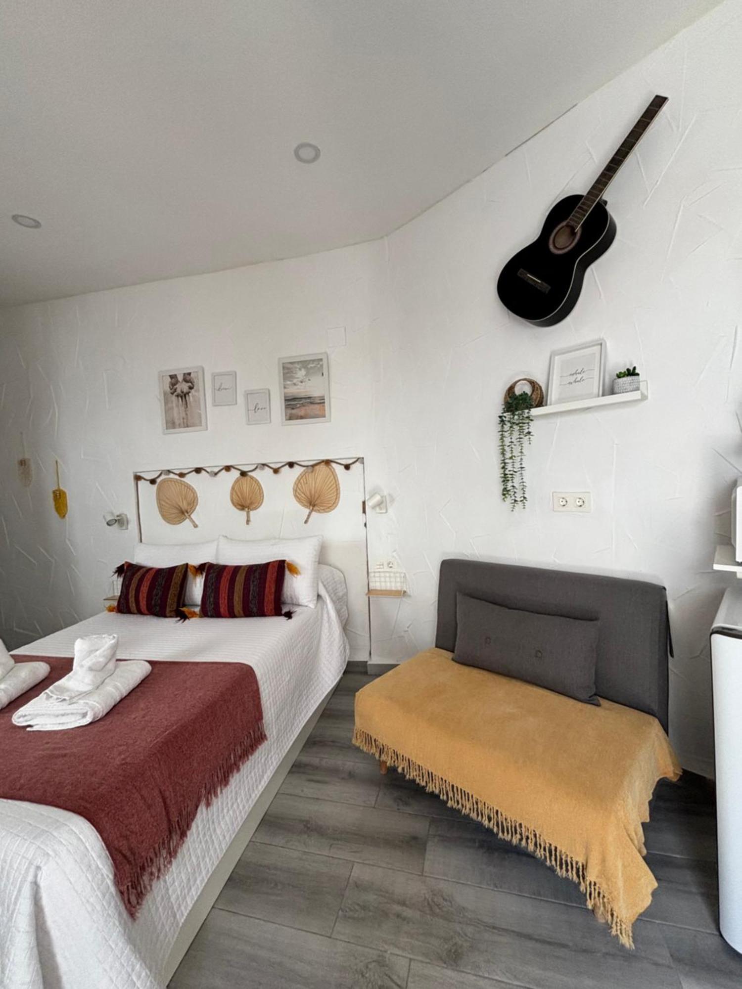 Apartamento La Lola - Patio Privado Jerez de la Frontera Ngoại thất bức ảnh