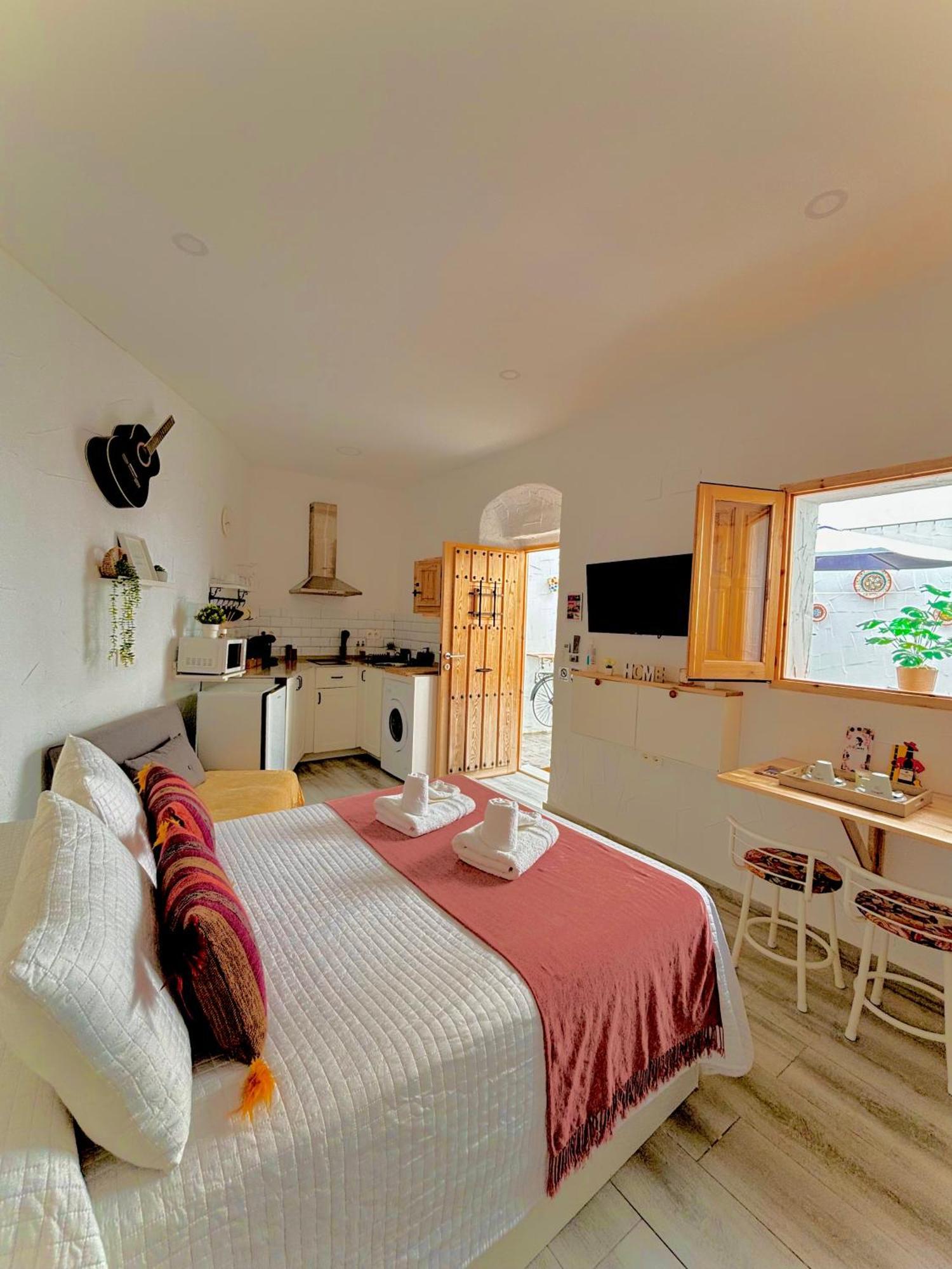 Apartamento La Lola - Patio Privado Jerez de la Frontera Ngoại thất bức ảnh