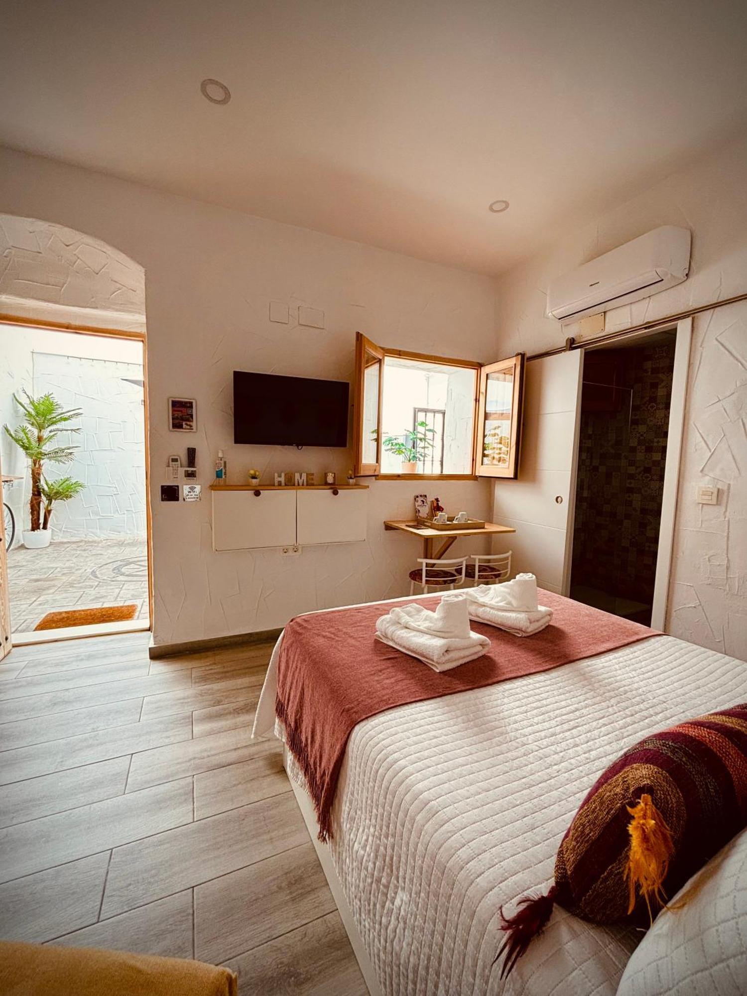 Apartamento La Lola - Patio Privado Jerez de la Frontera Ngoại thất bức ảnh